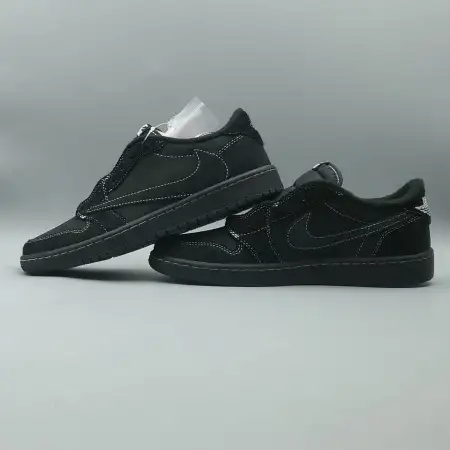 Travis Scott x Air Jordan 1 Travis Scott Retro Low OG SP 'Black Phantom'