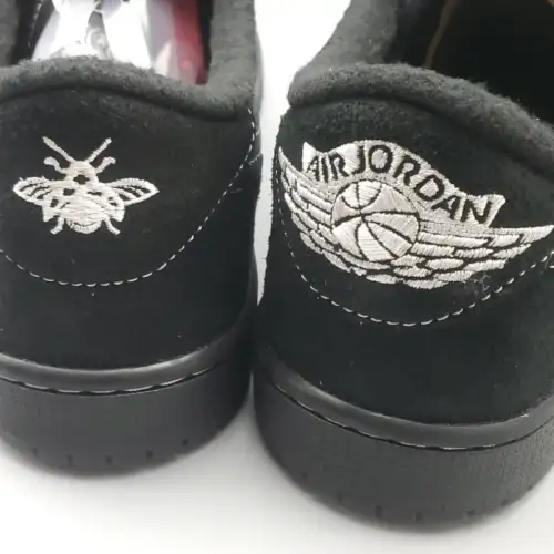 Travis Scott x Air Jordan 1 Travis Scott Retro Low OG SP 'Black Phantom'