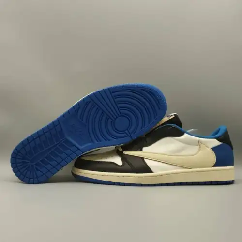 Fragment Design x Travis Scott x Air Jordan Fragment Design 1 Retro Low