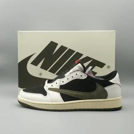 Travis Scott x Wmns Olive Air Jordan 1 Retro Low OG SP 'Olive'