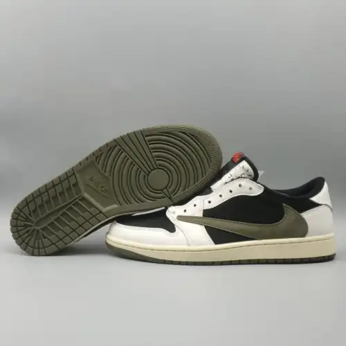 Travis Scott x Wmns Olive Air Jordan 1 Retro Low OG SP 'Olive'