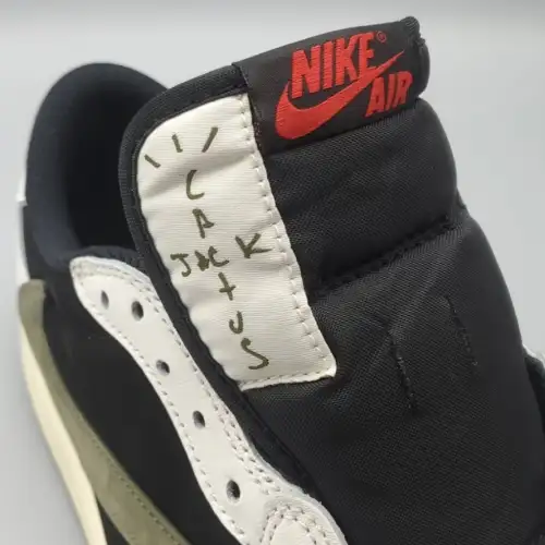 Travis Scott x Wmns Olive Air Jordan 1 Retro Low OG SP 'Olive'