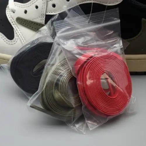 Travis Scott x Wmns Olive Air Jordan 1 Retro Low OG SP 'Olive'