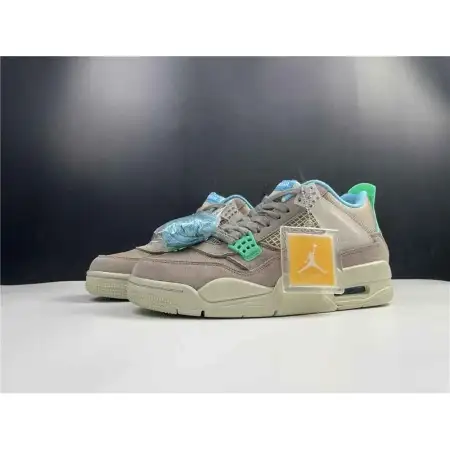 Union LA x Air Jordan 4 Retro 'Taupe Haze' DDC1636