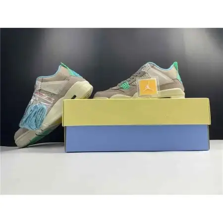 Union LA x Air  Air Jordan 4 Jordan 4 Retro 'Taupe Haze'