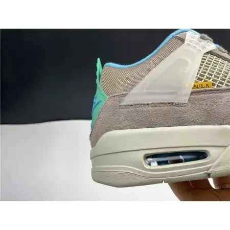 Union LA x Air  Air Jordan 4 Jordan 4 Retro 'Taupe Haze'