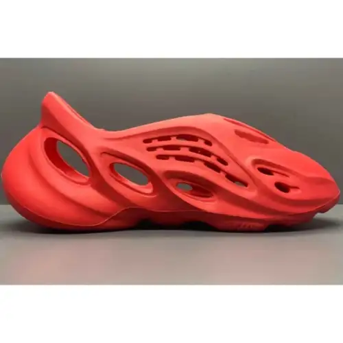 Yeezy Foam Runner Foam Runner 'Vermilion'