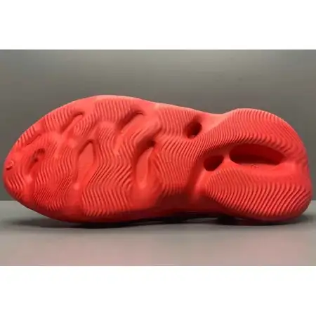 Yeezy Foam Runner Foam Runner 'Vermilion'