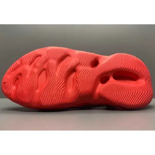 Yeezy Foam Runner Foam Runner 'Vermilion'