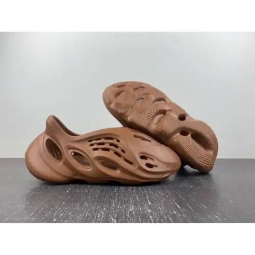 Yeezy Foam Runner Foam Runner 'Flax'
