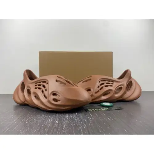 Yeezy Foam Runner Foam Runner 'Flax'