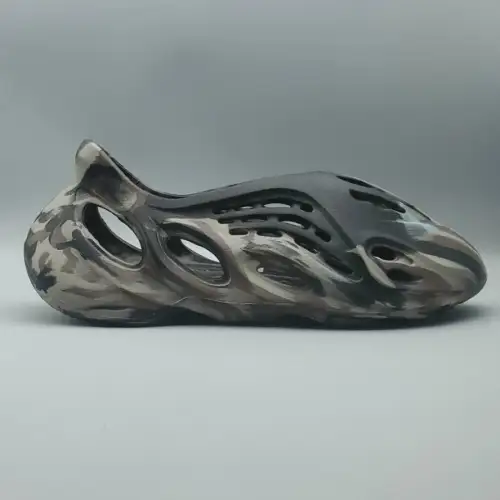 Yeezy Foam Runner Foam Runner 'MX Cinder'