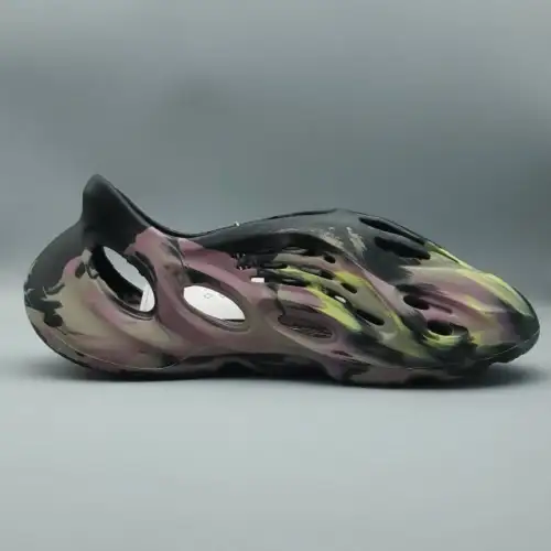 Yeezy Foam Runner Foam Runner 'MX Carbon'