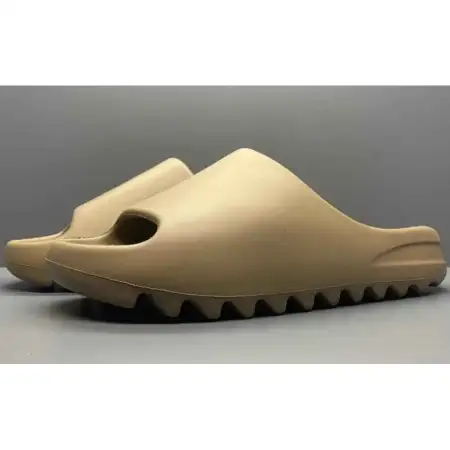Yeezy Slides 'Earth Brown' 2D3556