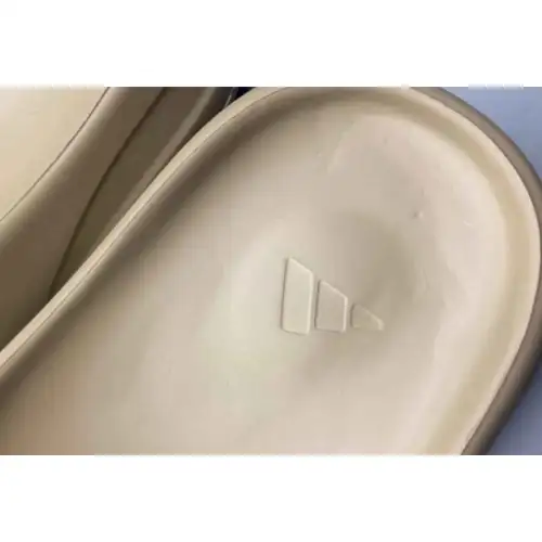 Yeezy Slides 'Earth Yeezy Slides Brown'
