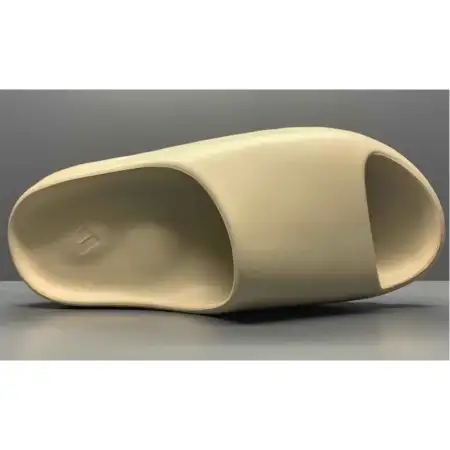 Yeezy Slides 'Bone'