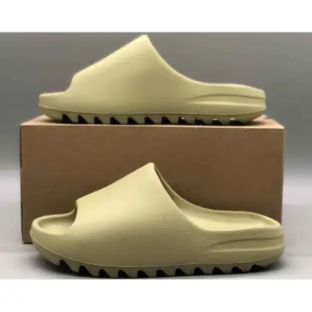 Yeezy Slides 'Resin' Slide 2022