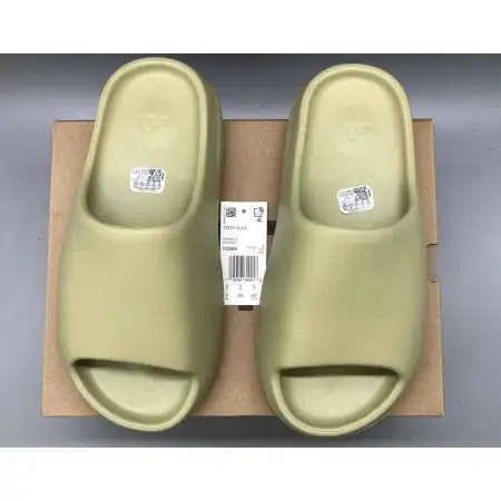 Yeezy Slides 'Resin' Slide 2022