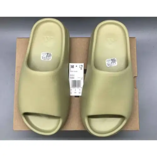 Yeezy Slides 'Resin' Slide 2022