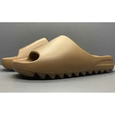 Yeezy Slides 'Core' 5E320534