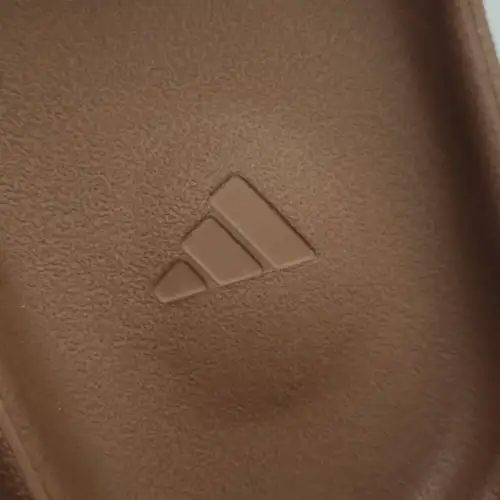 Yeezy Slides 'Soot' Yeezy Slides 2021
