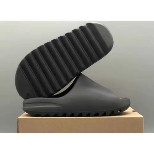 Yeezy Slide Slides 'Onyx'