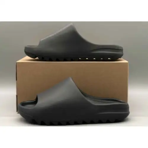 Yeezy Slide Slides 'Onyx'