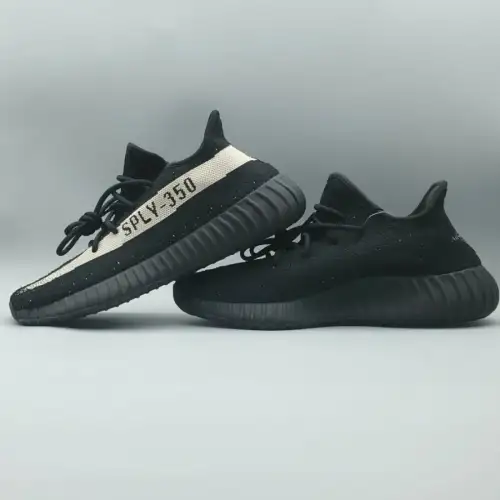Yeezy Yeezy 350 V2 Boost 350 V2 'Oreo'