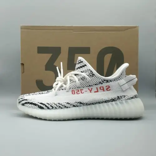 Yeezy Boost 350 V2 Yeezy 'Zebra'