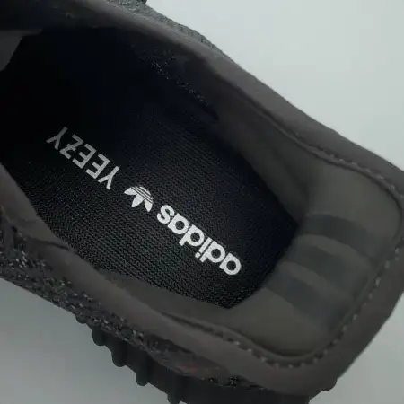 Yeezy Boost Yeezy 350 V2 350 V2 'Black Reflective'