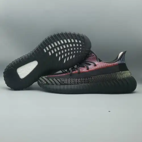 Yeezy Yeezy 350 V2 Boost 350 V2 'Yecheil Reflective'