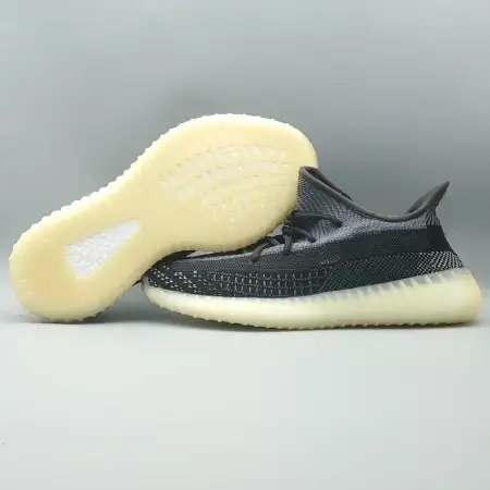 Yeezy Boost Yeezy 350 V2 350 V2 'Carbon'