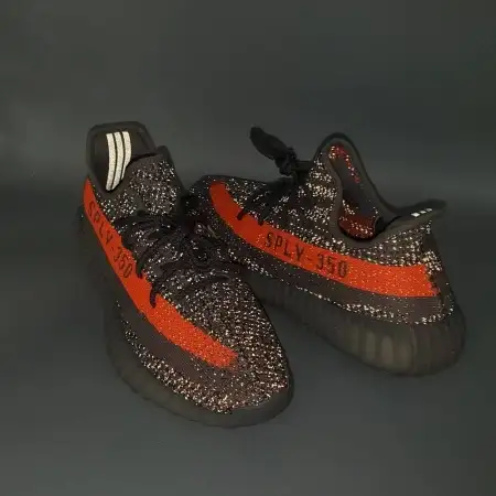 Yeezy Boost Yeezy 350 V2 350 V2 'Beluga Reflective'