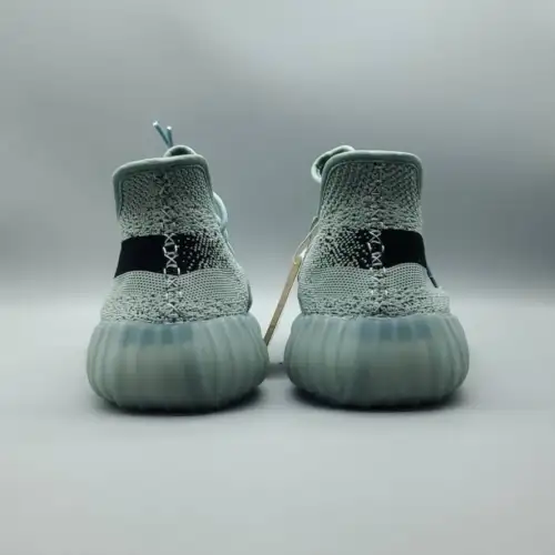 Yeezy Boost 350 Yeezy. Yeezy 350 V2 V2 'Salt'