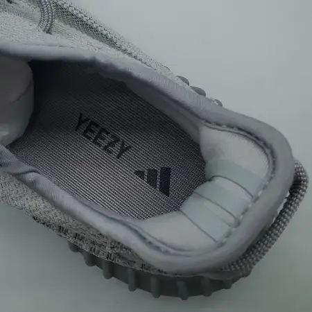Yeezy Yeezy Boost 350 V2 'Steel Grey'