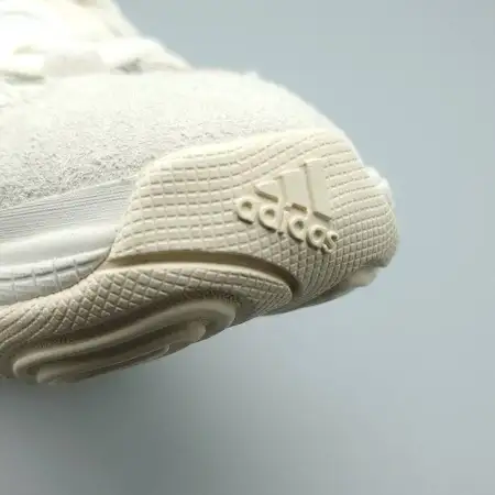 Yeezy 500 'Bone Yeezy 500 White'