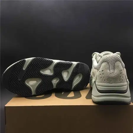 Yeezy Boost 700 Yeezy 700 'Salt'