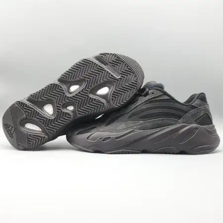 Yeezy Boost Yeezy 700 V2 700 V2 'Vanta'