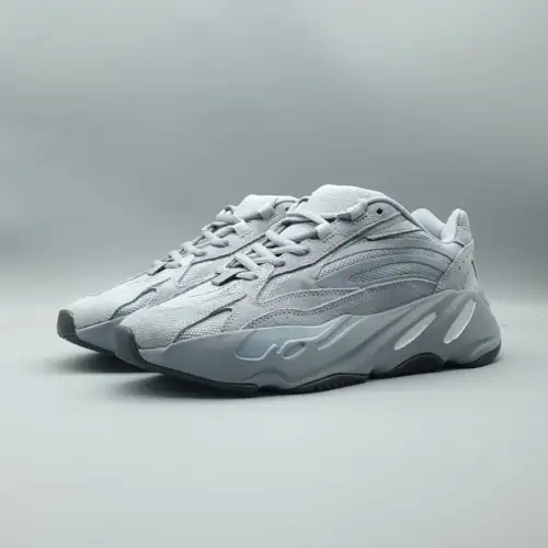 Yeezy Boost 700 Yeezy 700 V2 V2 'Hospital Blue'