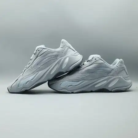 Yeezy Boost 700 Yeezy 700 V2 V2 'Hospital Blue'