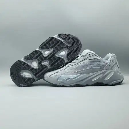 Yeezy Boost 700 Yeezy 700 V2 V2 'Hospital Blue'