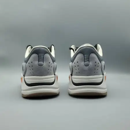 Yeezy Boost 700 'Magnet'