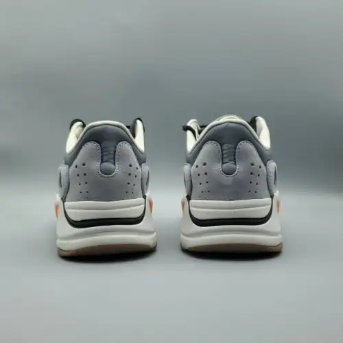 Yeezy Boost 700 'Magnet'