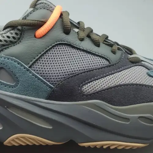 Yeezy Boost  Teal Blue 700 'Teal Blue'