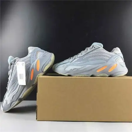 Yeezy Yeezy 700 V2 Boost 700 V2 'Inertia'