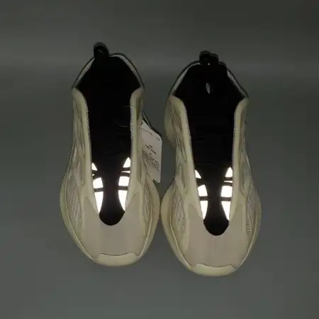 Yeezy 700 V3 'Azael'