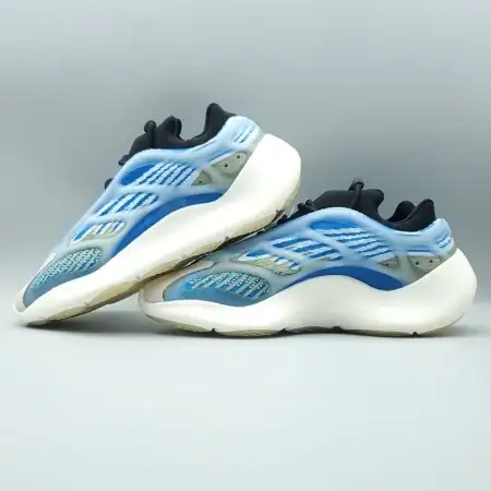 Yeezy 700 V3 Yeezy 700 V3 'Arzareth'