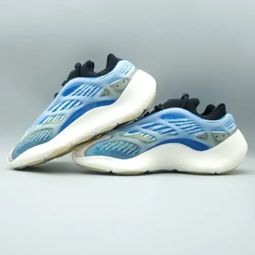 Yeezy 700 V3 Yeezy 700 V3 'Arzareth'