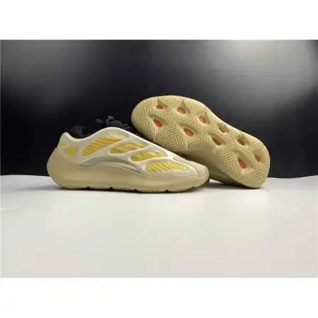 Yeezy 700 V3 'Safflower'