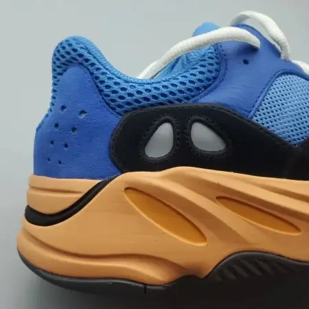 Yeezy Boost 700 Yeezy 700 'Bright Blue'